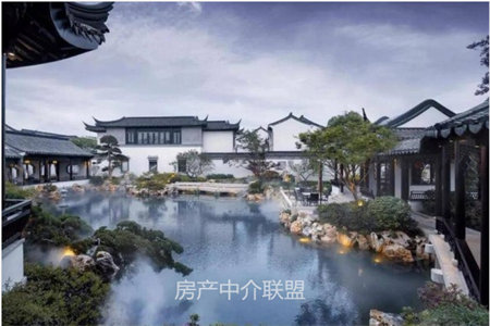 急售！欧洲故事电梯中层精装大三房仅售100万证齐可按揭